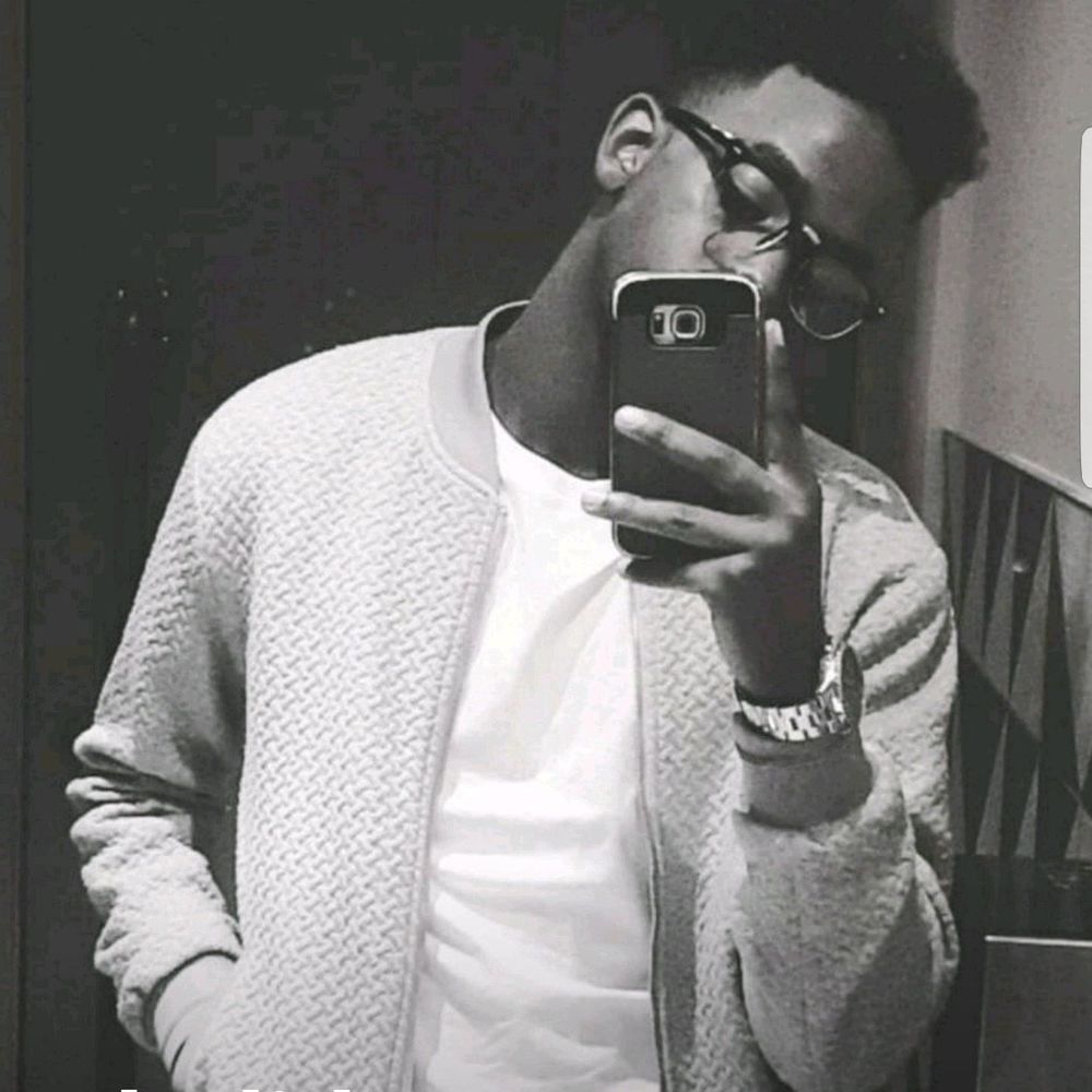 Meet your Posher, Khalid